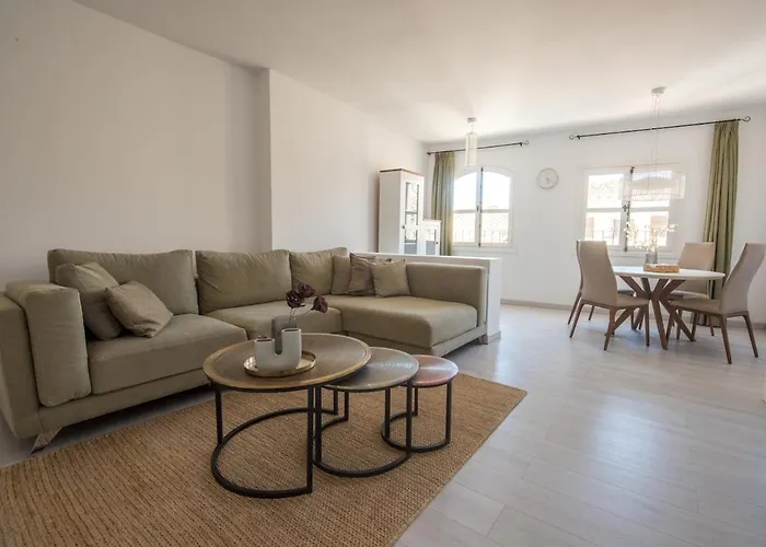 Puerto Banus Marina Apartment! Lejlighed